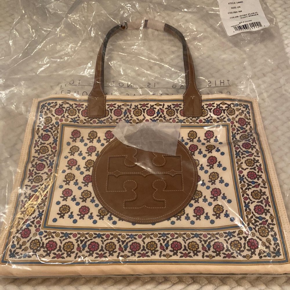 Tory Burch Ella Tote. NWT